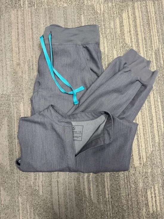 Graphite Figs Set - Picture 1 of 3